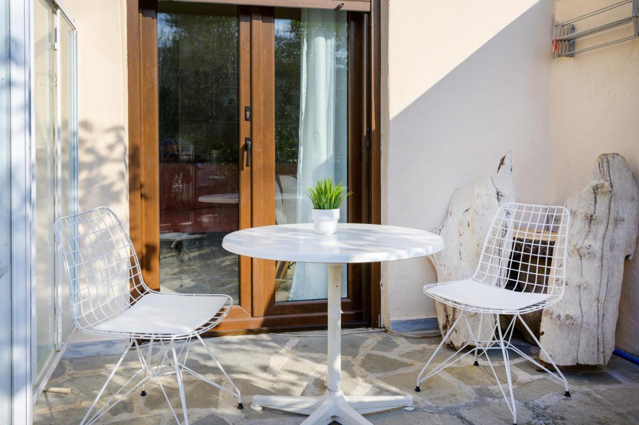 Ferienwohnung Zeyia Ierissós Exterior foto